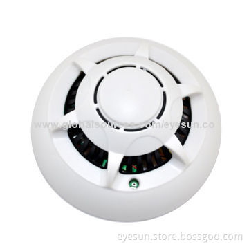 Smoke Detector Camera with Wi-Fi Function and 640 x 480 Pixels Resolution
